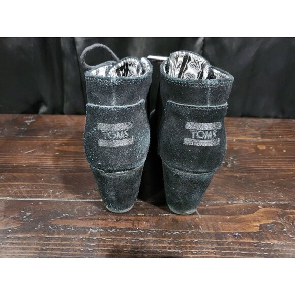 Toms Women's Black Suede Desert Wedge Lace-Up Bootie Sz. 8 - Picture 6 of 9